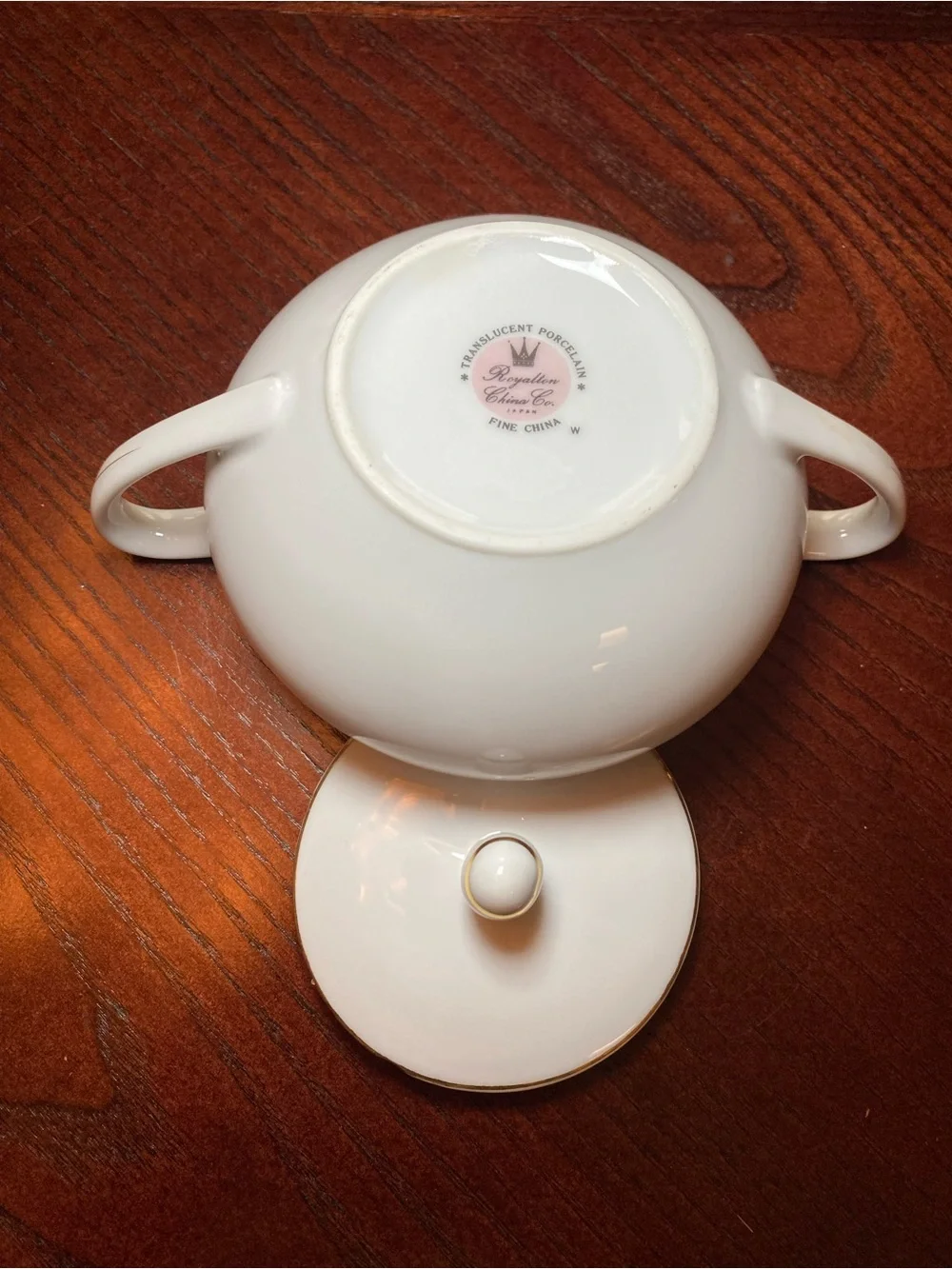 Royalton China Co, Japan. Translucent Porcelain China Golden Elegance Sugar Bowl